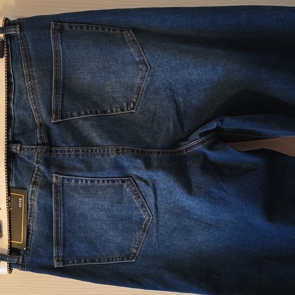 DOLLHOUSE BRAND WOMEN'S JUNIORS BLUE FLARE JEANS SIZE 11/12 - Picture 9 of 16